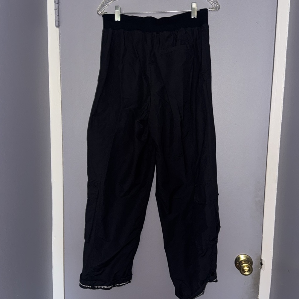 Awesome FP Movement Mesmerize Me
Solid Pants - Picture 4 of 5